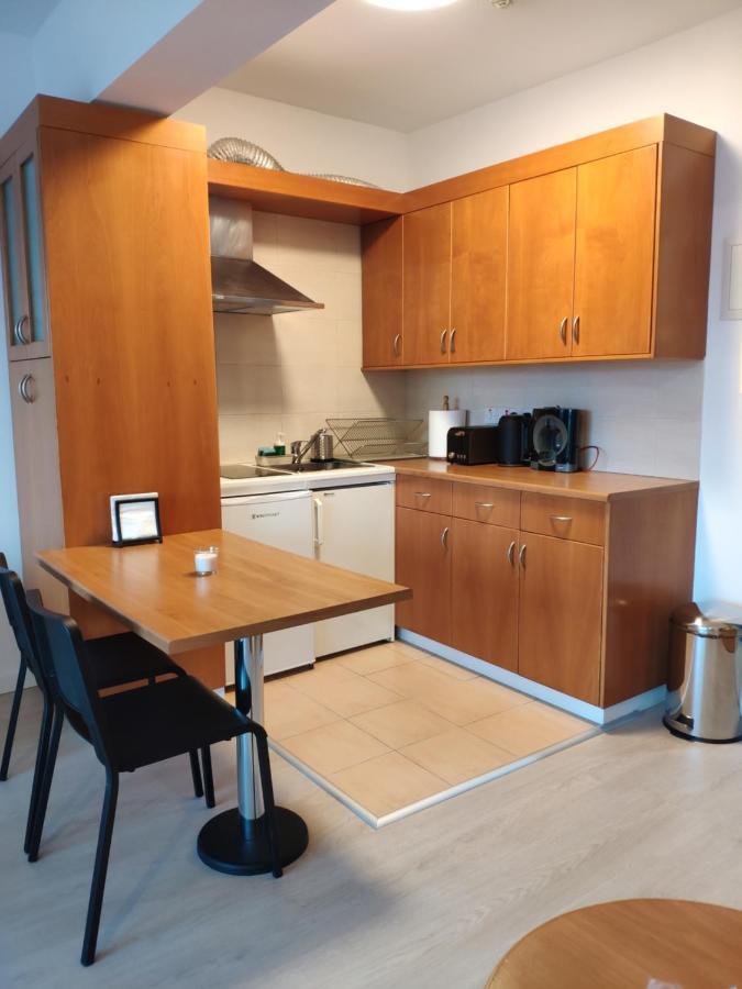 Ευ Ζην Central / Ev Zen Central Nicosia Buitenkant foto
